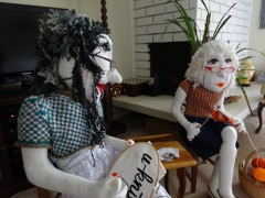 u-knitt dolls